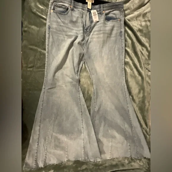 Festi Super Flare Jean Size 18T NWT OOS on Wbst bohemian boho bell bottom talls - Picture 7 of 8